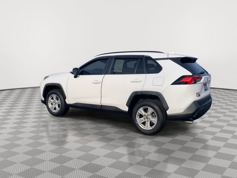 Used 2020 Toyota RAV4 XLE image 6