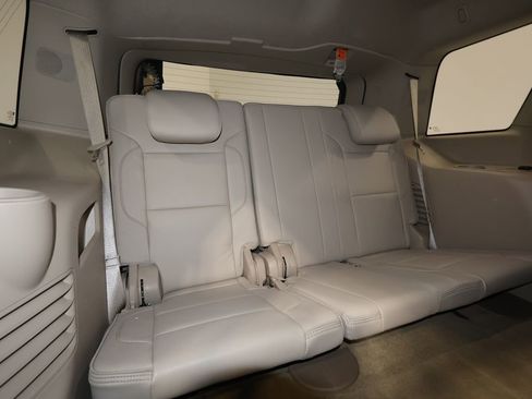 Used 2019 GMC Yukon Denali w/ Open Road Package image 17