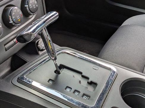 Used 2012 Dodge Challenger R/T image 12