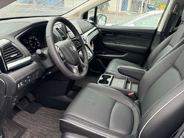 New 2027 Honda Odyssey Touring image 6