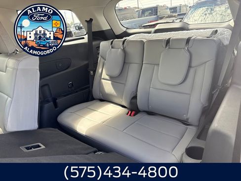 New 2025 Ford Explorer Active w/ Active Comfort Package RWD image 12