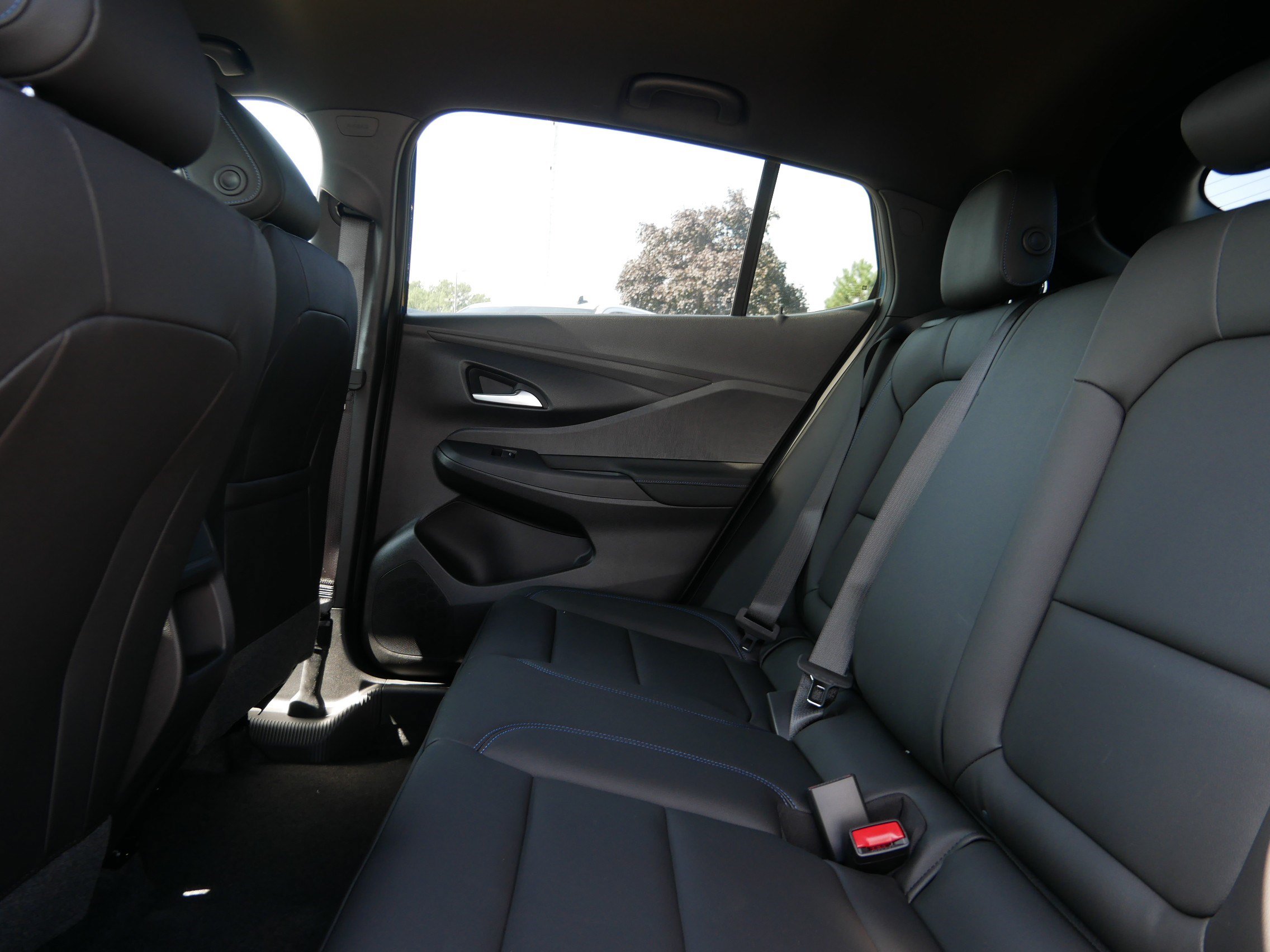 New 2026 Buick Envista Sport Touring w/ Convenience I Package FWD image 5