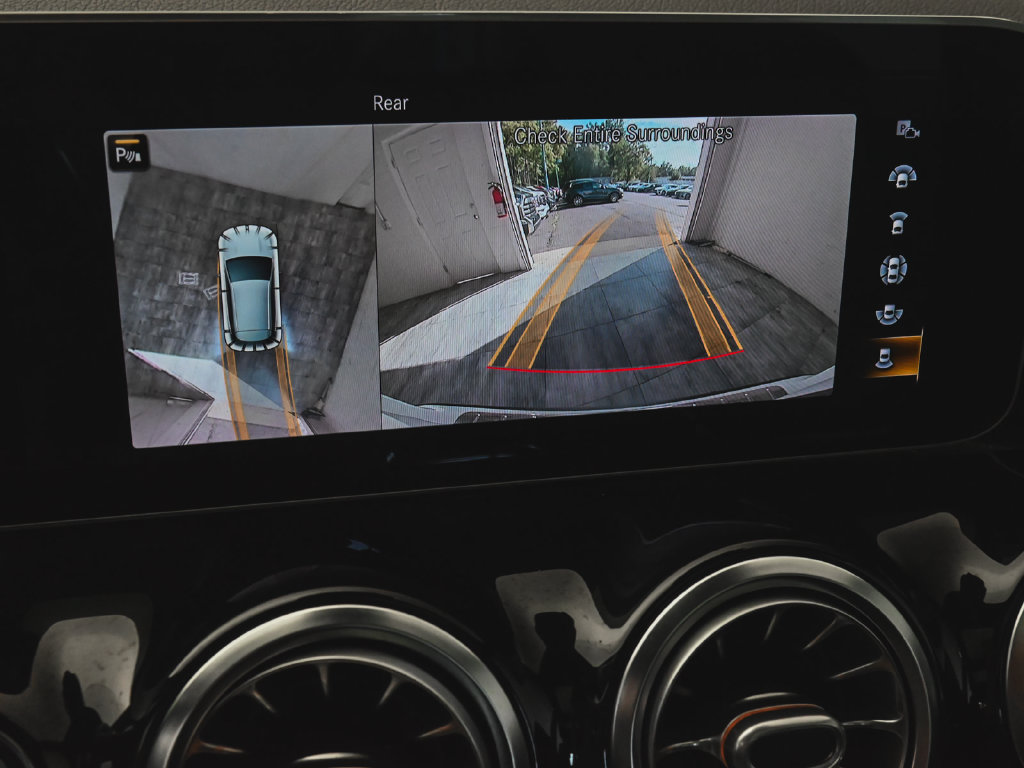Used 2021 Mercedes-Benz GLA 45 AMG 4MATIC image 19