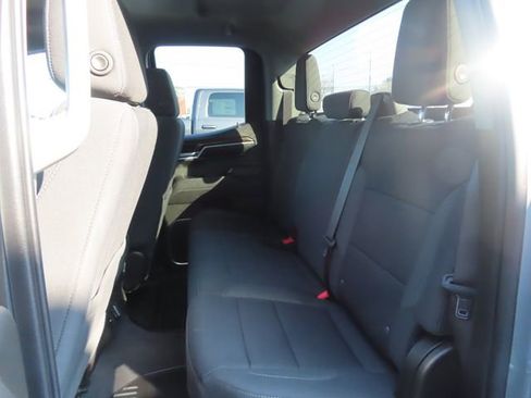 Used 2023 GMC Sierra 1500 SLE image 22