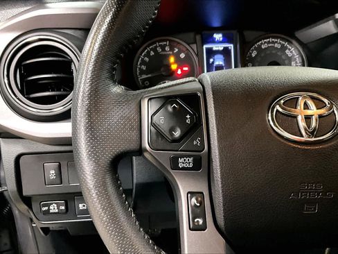 Certified 2022 Toyota Tacoma TRD Sport w/ Technology Package image 22