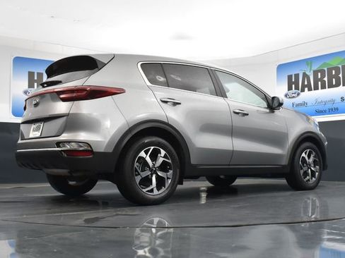 Used 2022 Kia Sportage LX FWD image 22