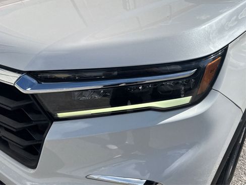 Used 2024 Honda Pilot EX-L image 16