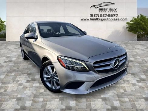 Used 2019 Mercedes-Benz C 300 4MATIC Sedan image 1