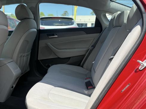 Used 2018 Hyundai Sonata SEL FWD image 12