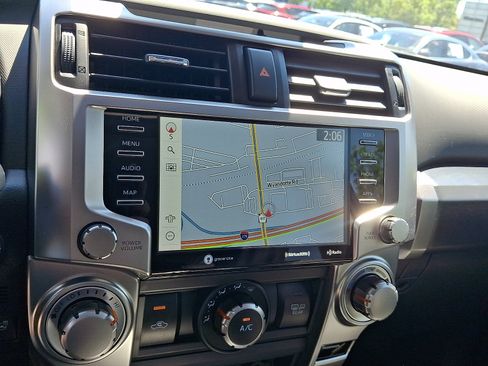 Used 2024 Toyota 4Runner SR5 Premium w/ Moonroof Package AWD/4WD image 17