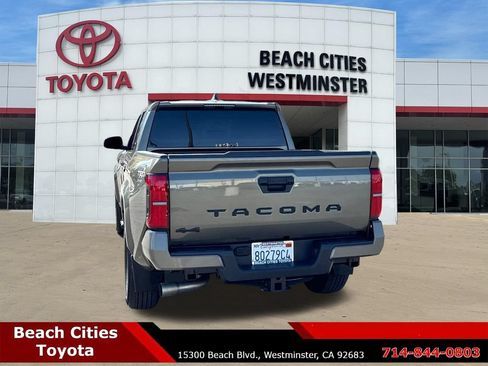 Certified 2024 Toyota Tacoma TRD Sport AWD/4WD image 9