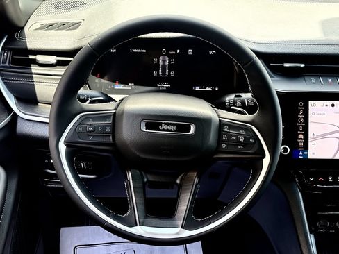New 2026 Jeep Grand Cherokee Altitude RWD image 10