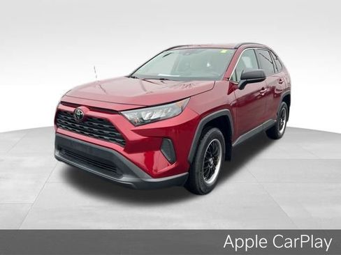 Used 2019 Toyota RAV4 LE w/ Carpet Mat Package image 3