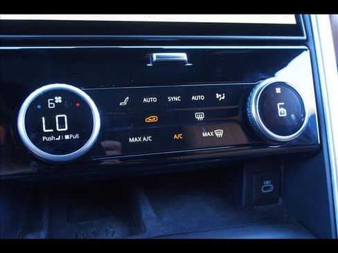 Used 2023 Land Rover Discovery HSE R-Dynamic image 28