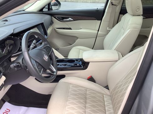 Used 2023 Buick Envision Avenir AWD/4WD image 12