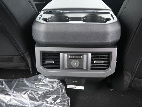New 2026 Ford F250 Lariat w/ Black Appearance Package image 16