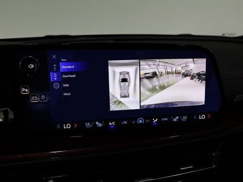 Used 2025 Chevrolet Traverse RS w/ LPO, Floor Liner Package FWD image 25