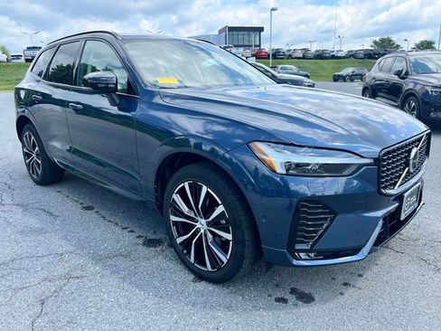 Certified 2024 Volvo XC60 B5 Plus w/ Climate Package AWD/4WD image 1