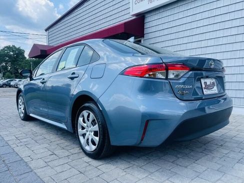 Used 2025 Toyota Corolla LE FWD image 7