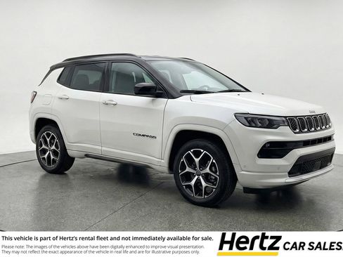 Used 2025 Jeep Compass Limited AWD/4WD image 1