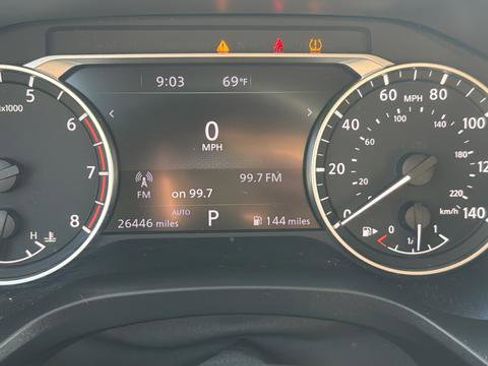 Used 2023 Nissan Rogue SV AWD/4WD image 10