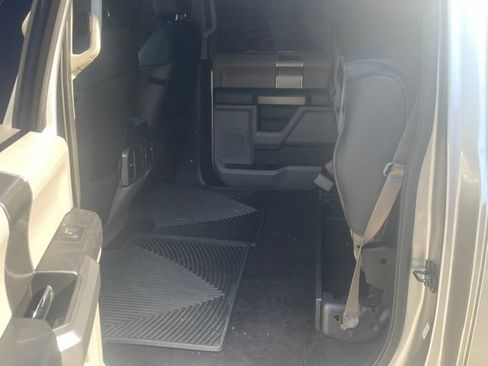 Used 2016 Ford F150 XLT w/ Equipment Group 302A Luxury AWD/4WD image 10