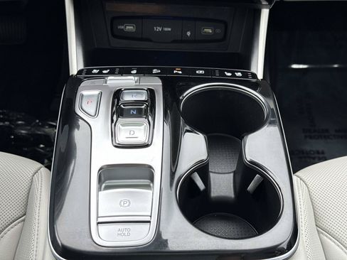 Certified 2024 Hyundai Tucson Limited AWD/4WD image 8