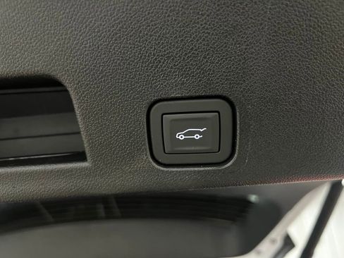 New 2026 GMC Acadia AT4 w/ Luxury Package image 39