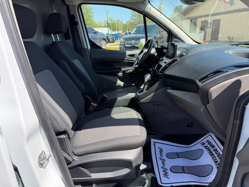 Used 2020 Ford Transit Connect XL FWD image 22