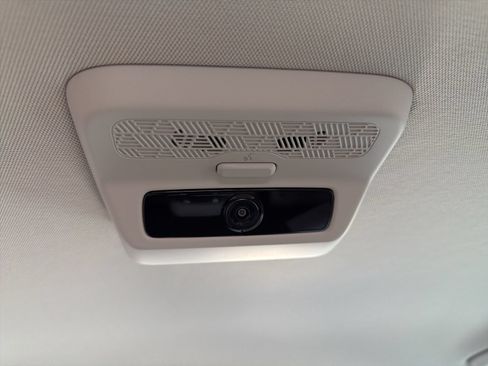 New 2026 Kia Carnival EX FWD image 17