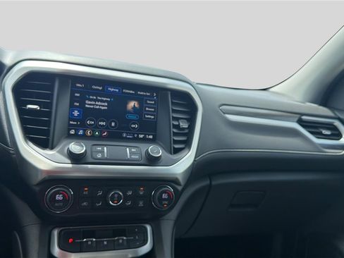 Used 2023 GMC Acadia SLT FWD image 11