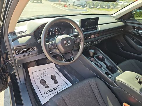 Used 2024 Honda Accord EX image 19