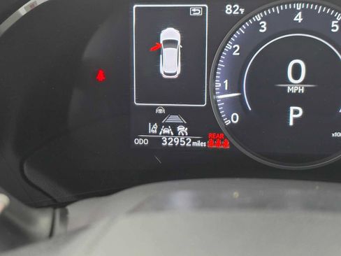 Certified 2025 Lexus NX 250 FWD w/ Premium Package image 24