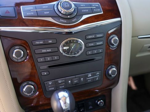 Used 2017 INFINITI QX80 4WD w/ Deluxe Technology Package image 20