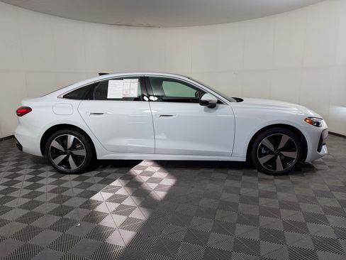 Used 2025 Audi A5 2.0T Premium Plus w/ Premium Plus AWD/4WD image 8