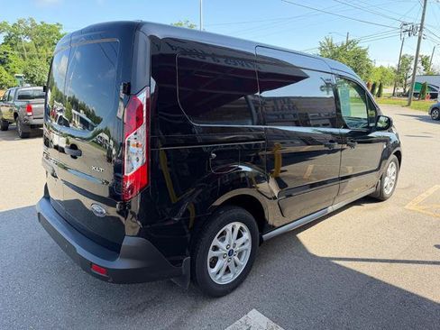 Used 2022 Ford Transit Connect XLT FWD image 4