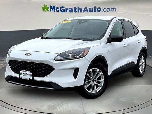 Used 2022 Ford Escape SE FWD image 3