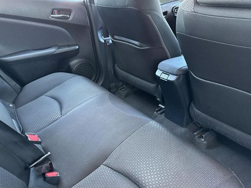 Used 2022 Toyota Prius LE image 29