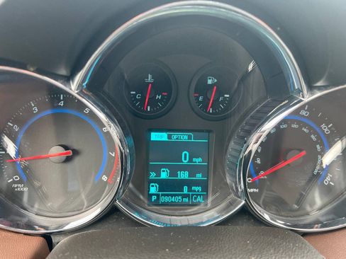 Used 2015 Chevrolet Cruze LTZ w/ Sun, Sound and Sport Package FWD image 33