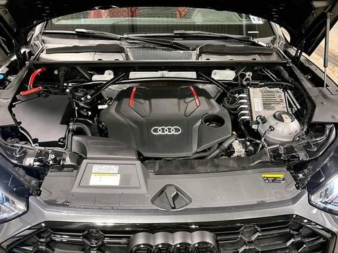 Used 2023 Audi SQ5 Premium Plus w/ Premium Plus Package AWD/4WD image 10