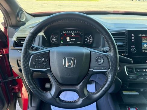 Used 2023 Honda Passport TrailSport image 19