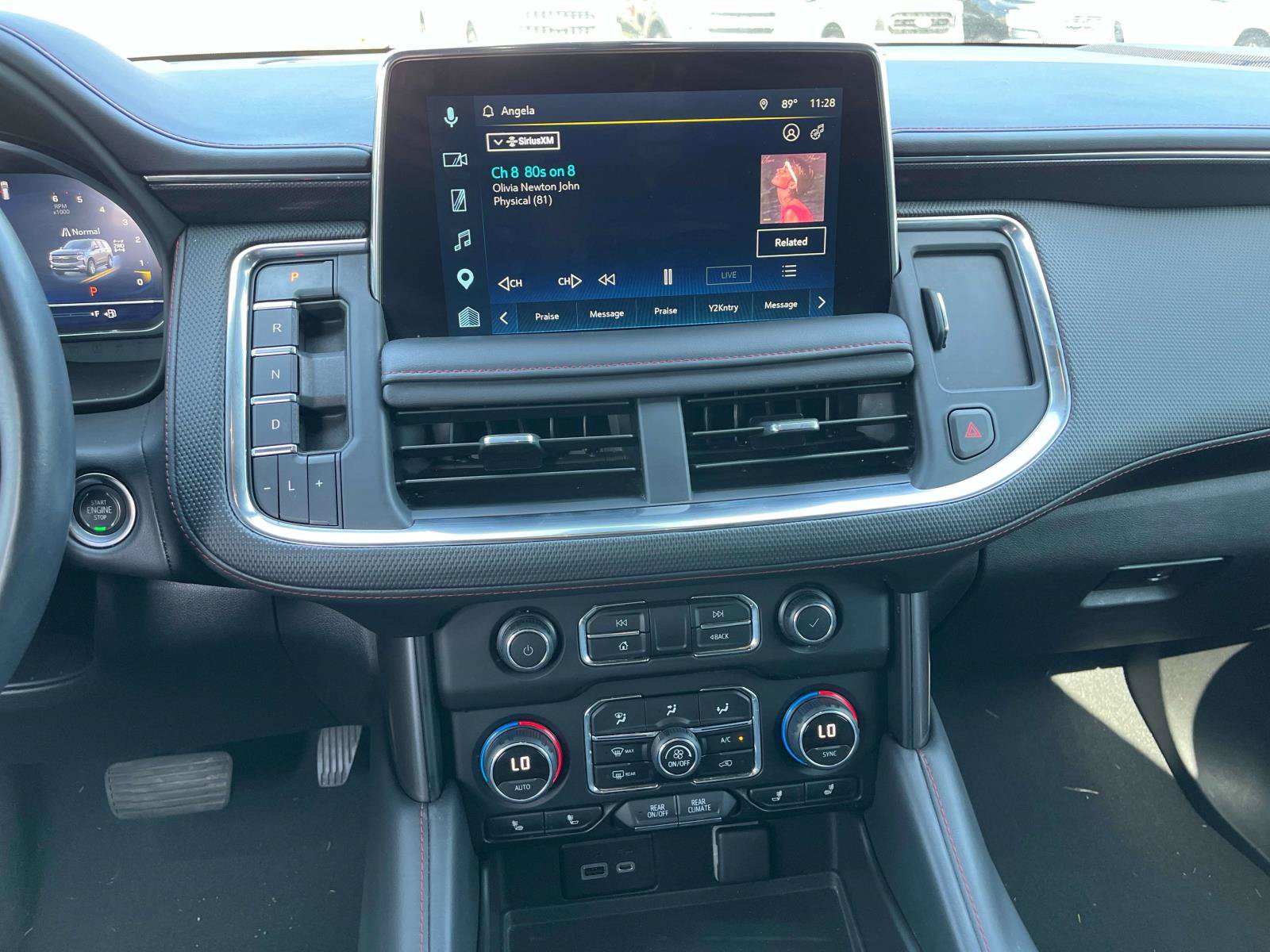 Used 2022 Chevrolet Tahoe RST w/ Luxury Package AWD/4WD image 14