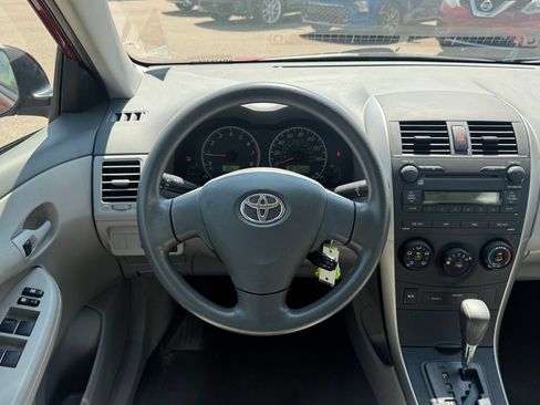 Used 2009 Toyota Corolla LE FWD image 10