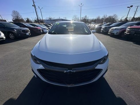 Used 2024 Chevrolet Malibu LT w/ Sport Edition image 24