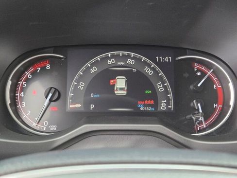 Used 2021 Toyota RAV4 Limited image 29