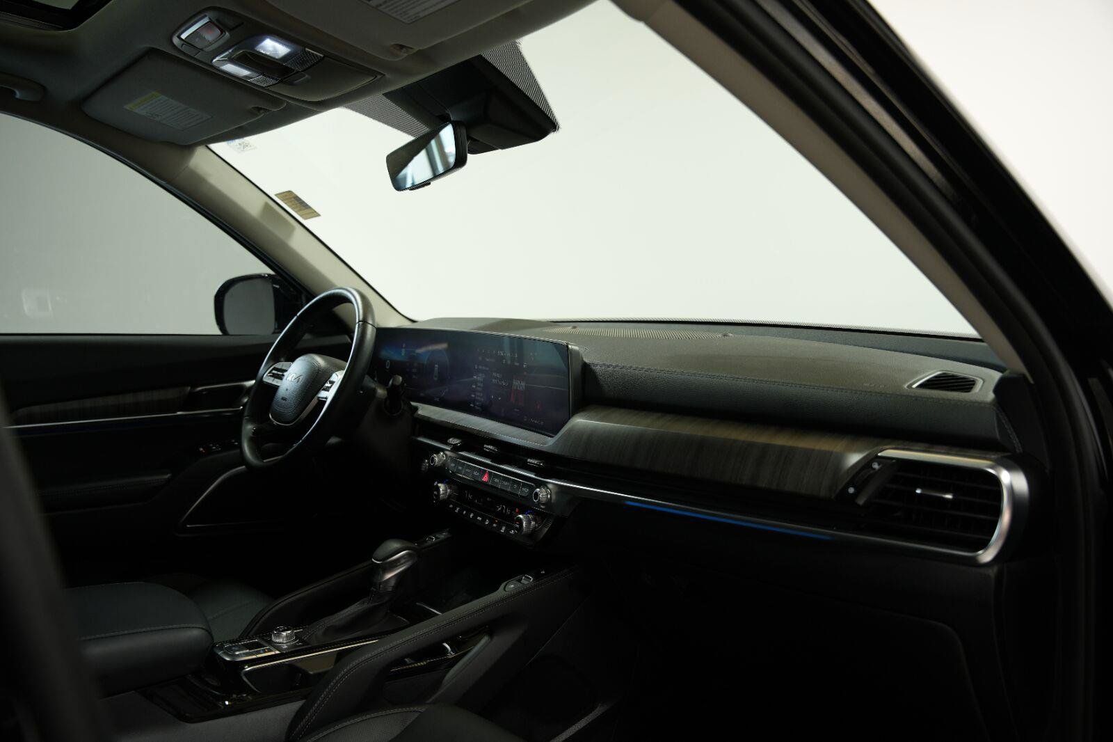 Used 2025 Kia Telluride SX AWD/4WD image 22