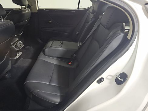 Used 2020 Lexus ES 350 w/ Accessory Package 2 FWD image 10