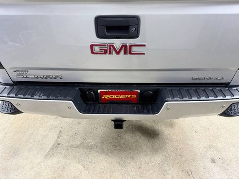Used 2017 GMC Sierra 1500 Denali w/ Denali Ultimate Package AWD/4WD image 29