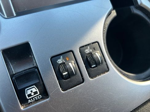 Used 2022 Toyota 4Runner SR5 Premium image 26