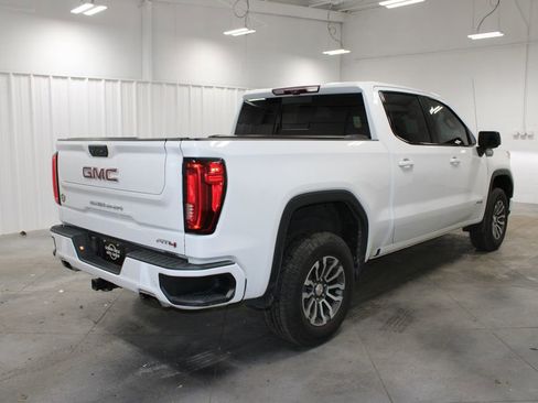 Used 2022 GMC Sierra 1500 AT4 w/ AT4 Premium Package image 9